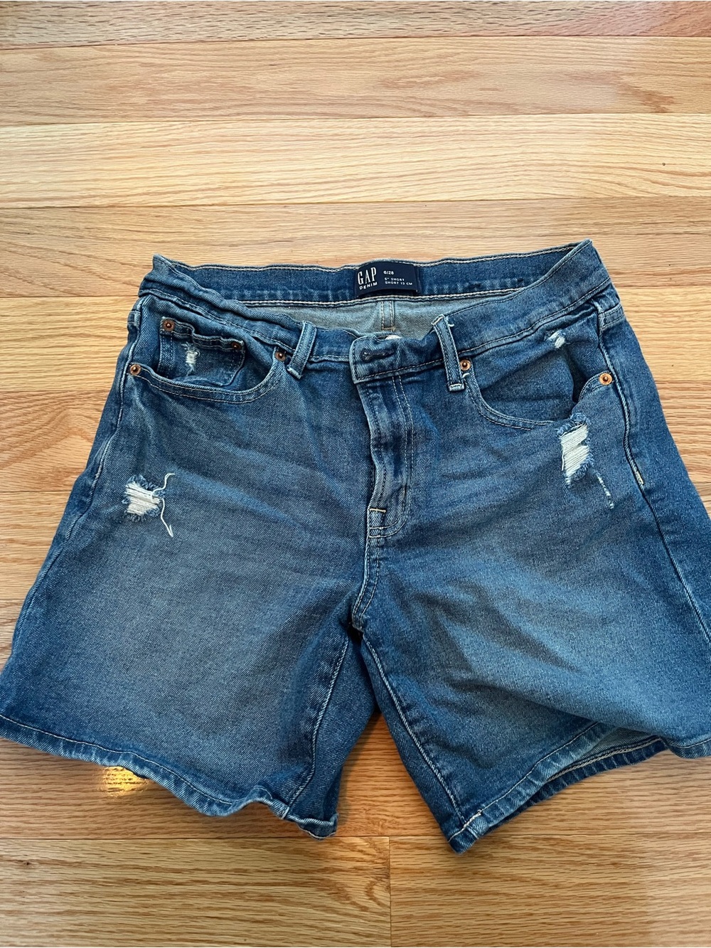 GAP Women's Distressed Jean Cutoff Shorts - Blue Wash